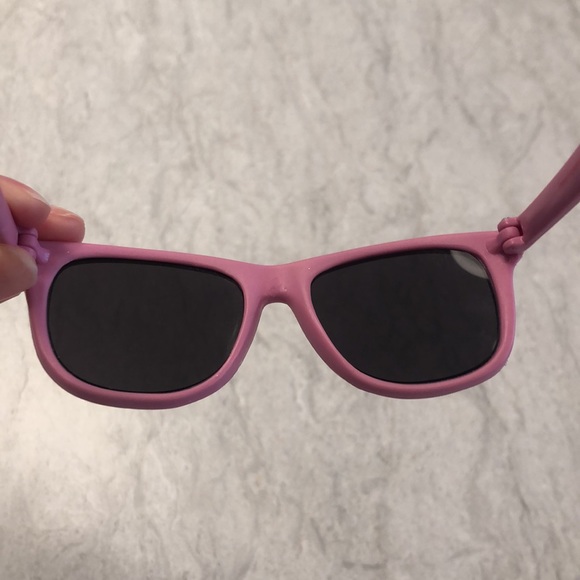 Teeny Tiny Optics Infant Minnie Mouse Sunglasses - Picture 4 of 6